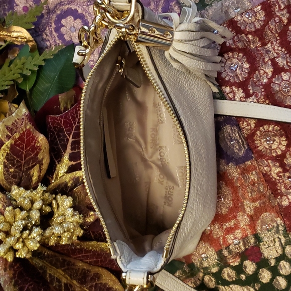 Michael kors crossbody - Picture 5 of 5